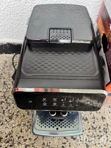 Кафеавтомат Philips 2200 EP2231/40 – Автоматична Еспресо Кафемашина с LatteGo Система, 1500W, 15bar!, снимка 4 - Кафемашини - 51500124