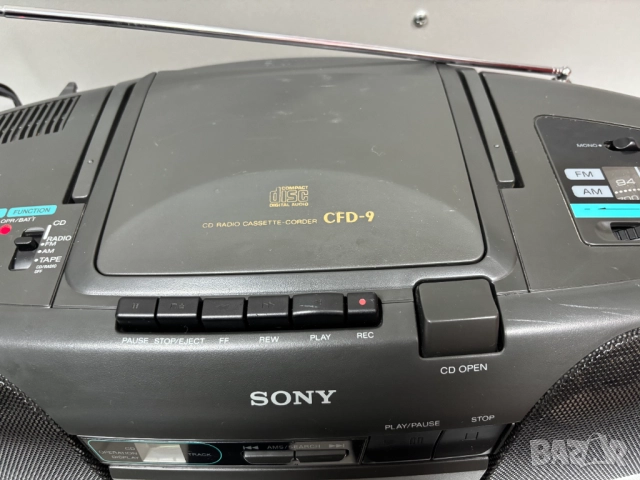 CD РадиоКасетофон SONY CFD-9 Sony Corporation; Tokyo, снимка 4 - Радиокасетофони, транзистори - 52882400