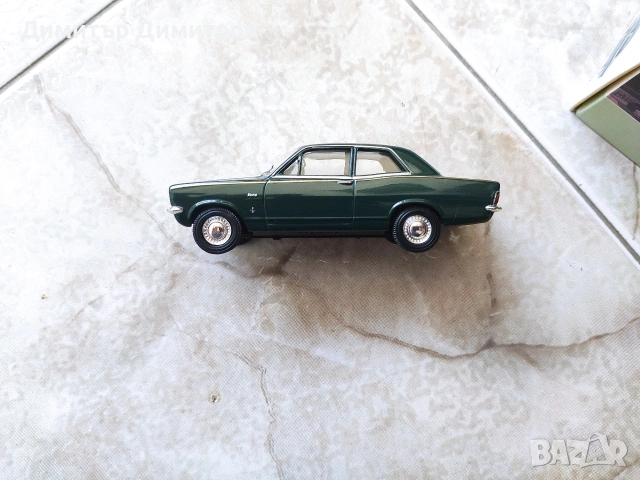 Макет на ретро кола - Vanguards Vauxhall Viva SL , снимка 6 - Колекции - 54225516
