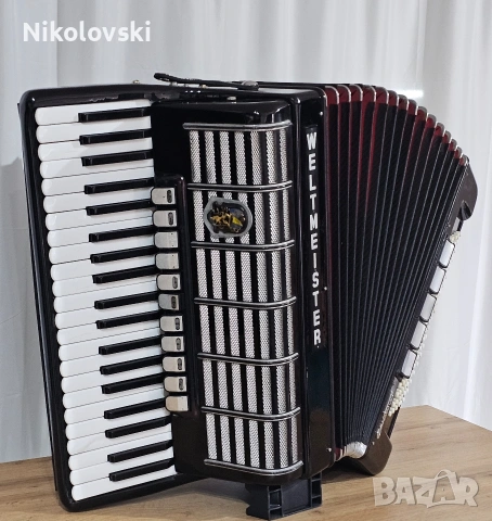 Акордеон Weltmeister Cantus IV, снимка 6 - Акордеони - 53807723