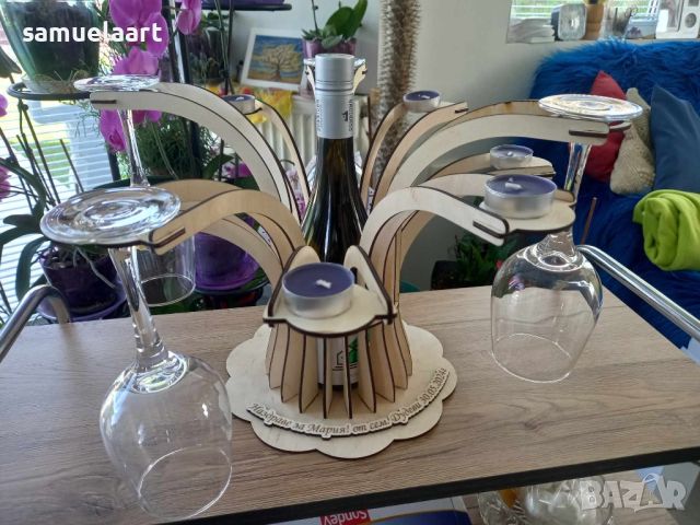 Поставка за вино,с 4 бр чаши  и свещи, снимка 3 - Други - 45966562