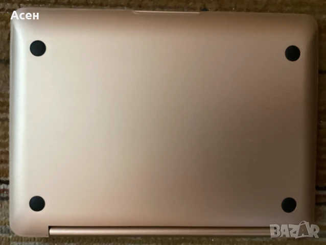 Продавам айпад 128 сим пълен комплект с клавиатура ipad air 2, sim 128 gb А1567, снимка 5 - Таблети - 51185445