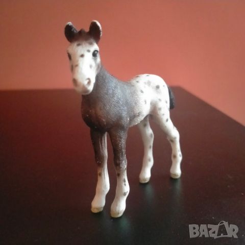 Колекционерска фигурка Schleich Кон Knabstrupper Foal Horse 2013 13760, снимка 2 - Колекции - 46797624