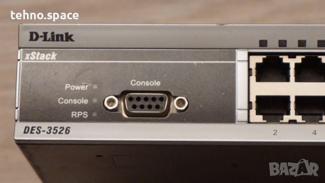 D-Link Des-3526 Мрежов слитер, снимка 2 - Мрежови адаптери - 52416415