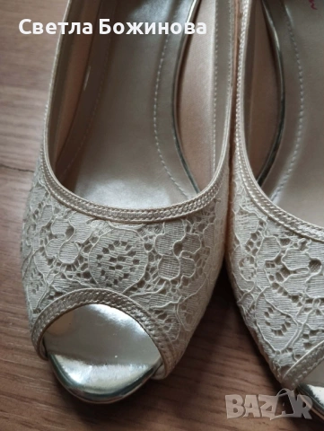 Дамски обувки , снимка 2 - Дамски обувки на ток - 54221410