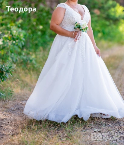 сватбена рокля 