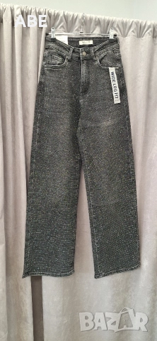 Дънки с камъни, снимка 2 - Дънки - 52823531