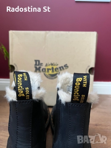 Dr. Martens 2976 Faux Fur Боти, снимка 5 - Дамски боти - 52123776