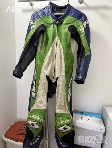 Цял Мото екип Spyke 54