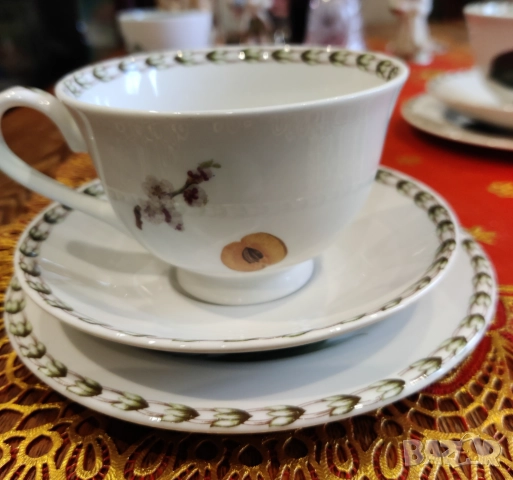 Сервиз за чай Queens Royal , снимка 5 - Сервизи - 52714012