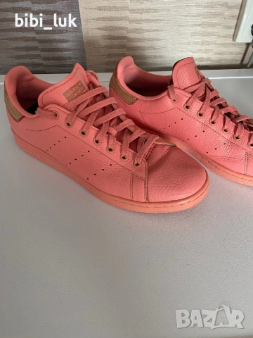 Розови маратонки Adidas, снимка 2 - Маратонки - 54247014