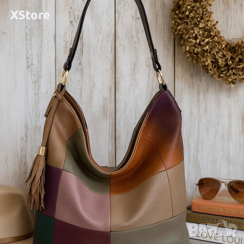 Универсална многоцветна дамска чанта хобо с пискюл, снимка 2 - Чанти - 52582683