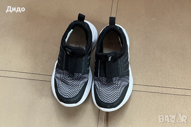 Детски маратонки Skechers - много запазени, снимка 4 - Детски маратонки - 51475818