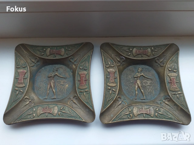 Лот пепелници бронз 2 броя