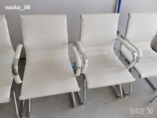 5 броя посетителски офис столове , снимка 2 - Столове - 50623640