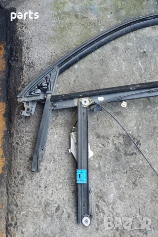 Преден Ляв Стъклоповдигач Ауди А4 Б6 - Б7
- 8E0837629, снимка 3 - Части - 50706273