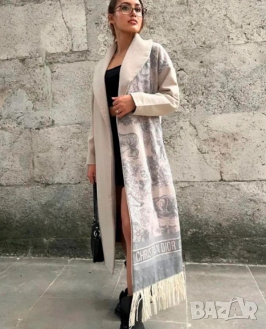 елегантно  дълго палто, вдъхновено от стила на Christian Dior размер М , снимка 3 - Палта, манта - 53878608