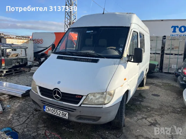 Mercedes Sprinter 208, снимка 1 - Бусове и автобуси - 48240365