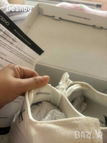 кецове Calvin Klein , снимка 2 - Кецове - 52002956