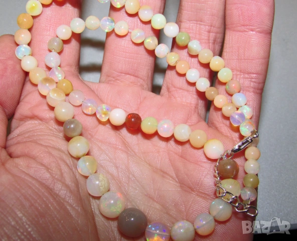 Гривни и гердани от натурален етиопски опал, подходящи за подарък, снимка 7 - Гривни - 53889497