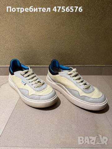 Кожени спортни обувки HUGO с ниськ профил и текстил