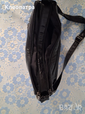 Нова дамска чанта , снимка 3 - Чанти - 54093287