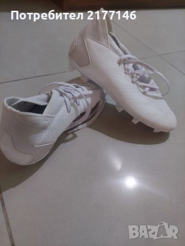 Футболни обувки , снимка 1 - Футбол - 45910929