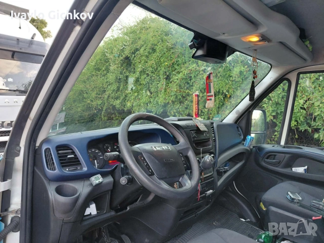 Продавам Ивеко Дейли 35/18, снимка 7 - Бусове и автобуси - 53048692