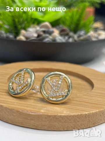 Louis Vuitton Обеци От Медицинска Стомана Луис Витон - Различни Цветове Код SK1210, снимка 7 - Обеци - 54094891