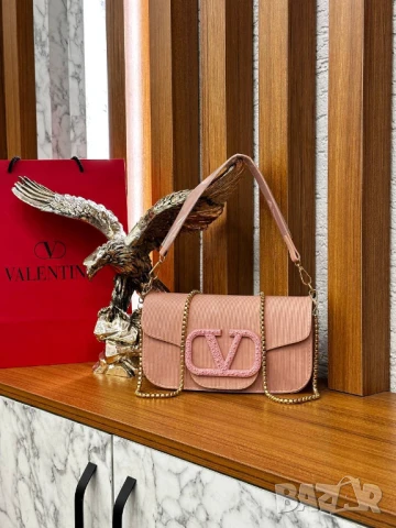 чанти valentino garavani, снимка 16 - Чанти - 51420635