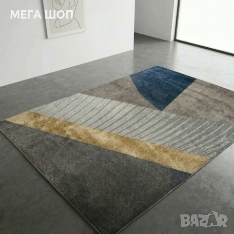 Модерен килим за хол 120х160см - Сиво с диагонална златна лента и 3D ефект, Противоплъзгащ