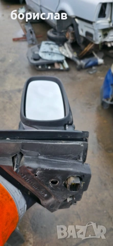 Дясно огледало за Рено Меган 2, снимка 2 - Части - 53661746