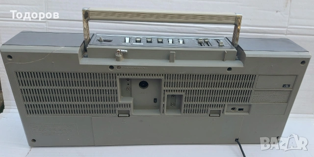Hitachi TRK-W55E Stereo Cassette Recorder донор за части или проект, снимка 2 - Радиокасетофони, транзистори - 54245647