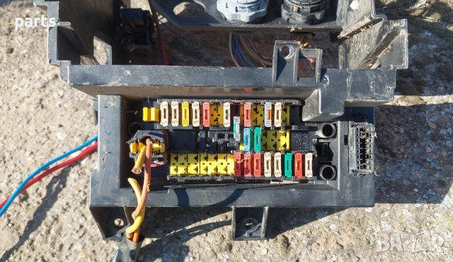 Бушонна Кутия Пежо Партнер - Ситроен Берлинго, снимка 3 - Части - 52327426