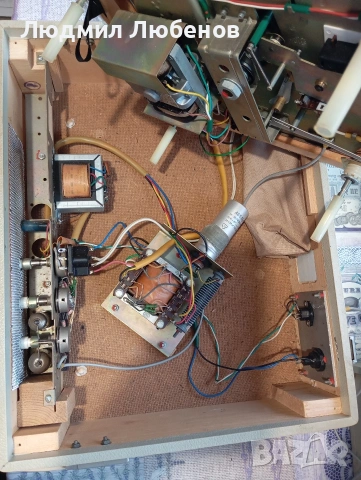 Немски лампов грамофон , снимка 10 - Грамофони - 54273518