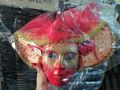 Продавам венецианска маска в червено! , снимка 1 - Декорация за дома - 45221138