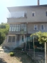 Жилище - етаж от къща, снимка 2