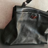 Дамска чанта от естествена кожа цвят черен , снимка 1 - Чанти - 45769386