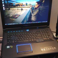 Лаптоп Acer Predator Helios 500, снимка 2 - Лаптопи за игри - 45543062
