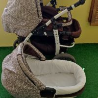Бебешка количка с два коша, снимка 4 - Детски колички - 46084820