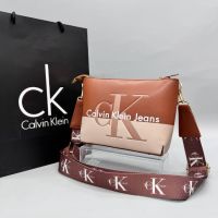Дамска чанта Calvin Klein , снимка 5 - Чанти - 45404345