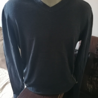 Мъжки пуловер Hugo boos ,М, снимка 1 - Пуловери - 44954339