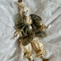 Порцеланова кукла арлекин клоун, снимка 1 - Колекции - 44941107