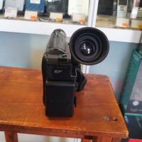 Видеокамера Panasonic NV-A1EN Пълен комплект. Със всички принадлежности които са снимани., снимка 9 - Камери - 44972921
