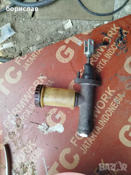 ГАЗ 24, УАЗ горна помпа за съединител, снимка 1