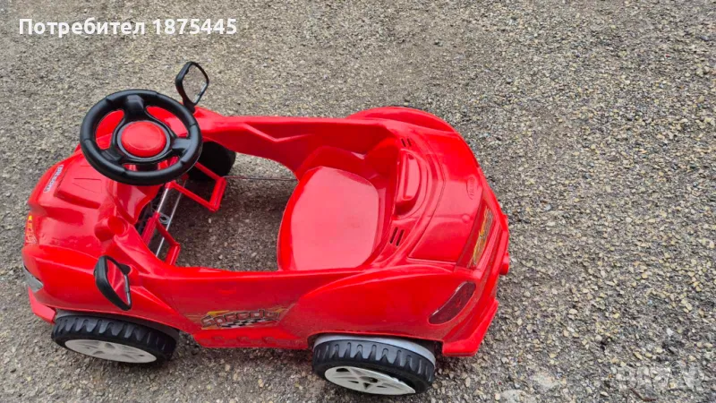 Детска кола с педали, снимка 1