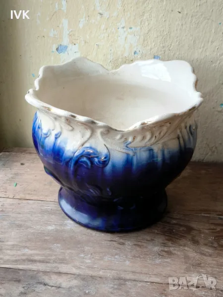Порцеланова кашпа антикварна , снимка 1