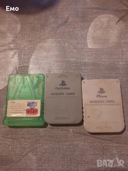 Продавам мемори карти за PS1, снимка 1