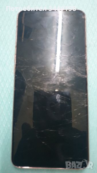 Samsung Galaxy A80 счупен дисплей за части или ремонт, снимка 1