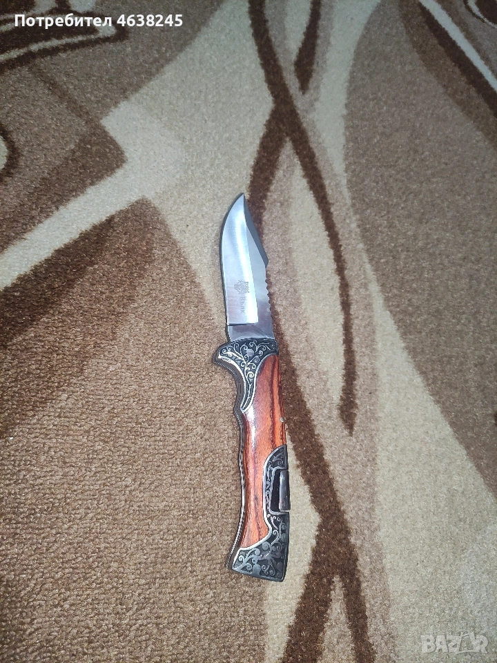 сгъваем нож + мощен фенер , снимка 1